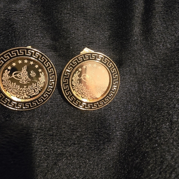 21kgp Dubai Jewelry Gold and Black Round Earrings - Picture 6 of 9
